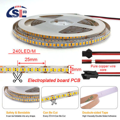 방수 IP65 2835 LED 스트립 3000K 4500K 6500K 빛 115lm/w 작업 시간 50000 시간