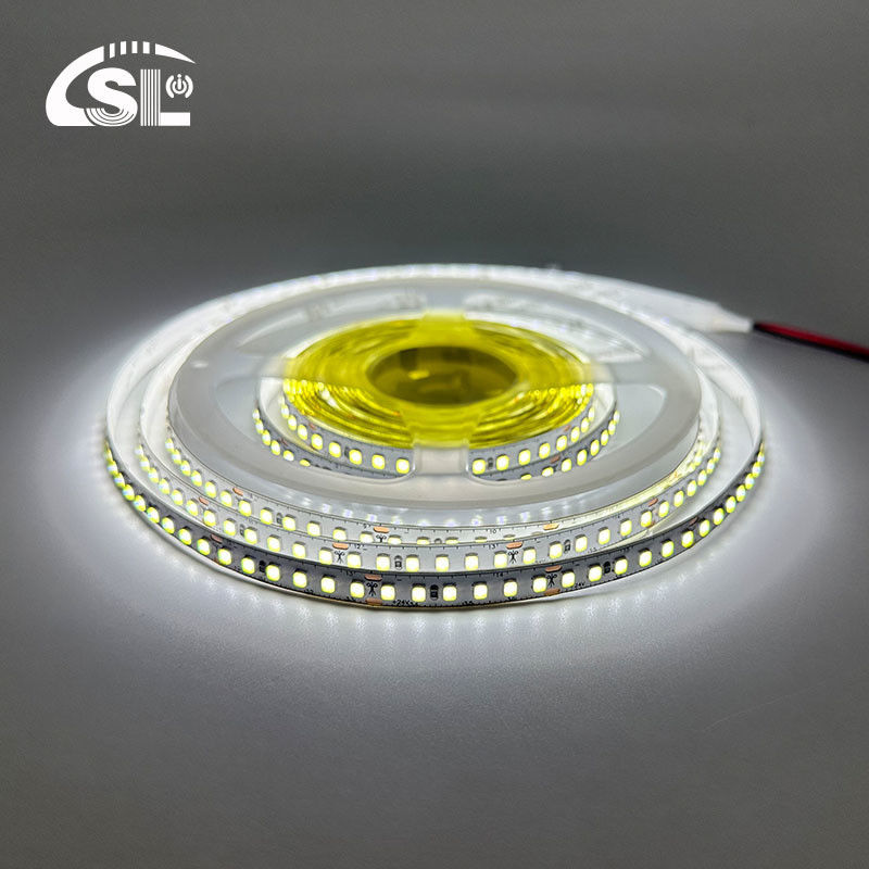 풍경 조명 높은 밝기 Smd 2835 140D LED 유연 스트립 라이트 CRI Ra 90